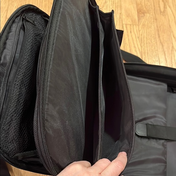 Dell Computer Briefcase - Picture 4 of 14